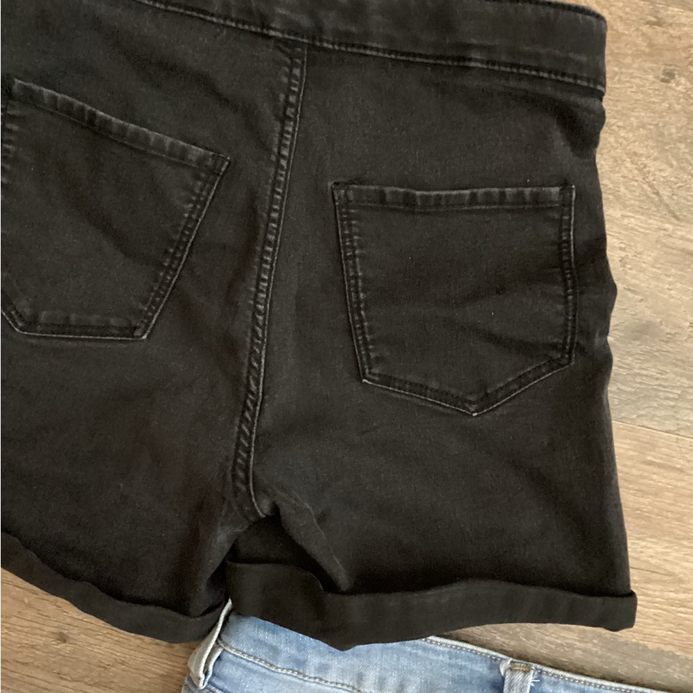 Shorts bundle - Picture 4 of 6